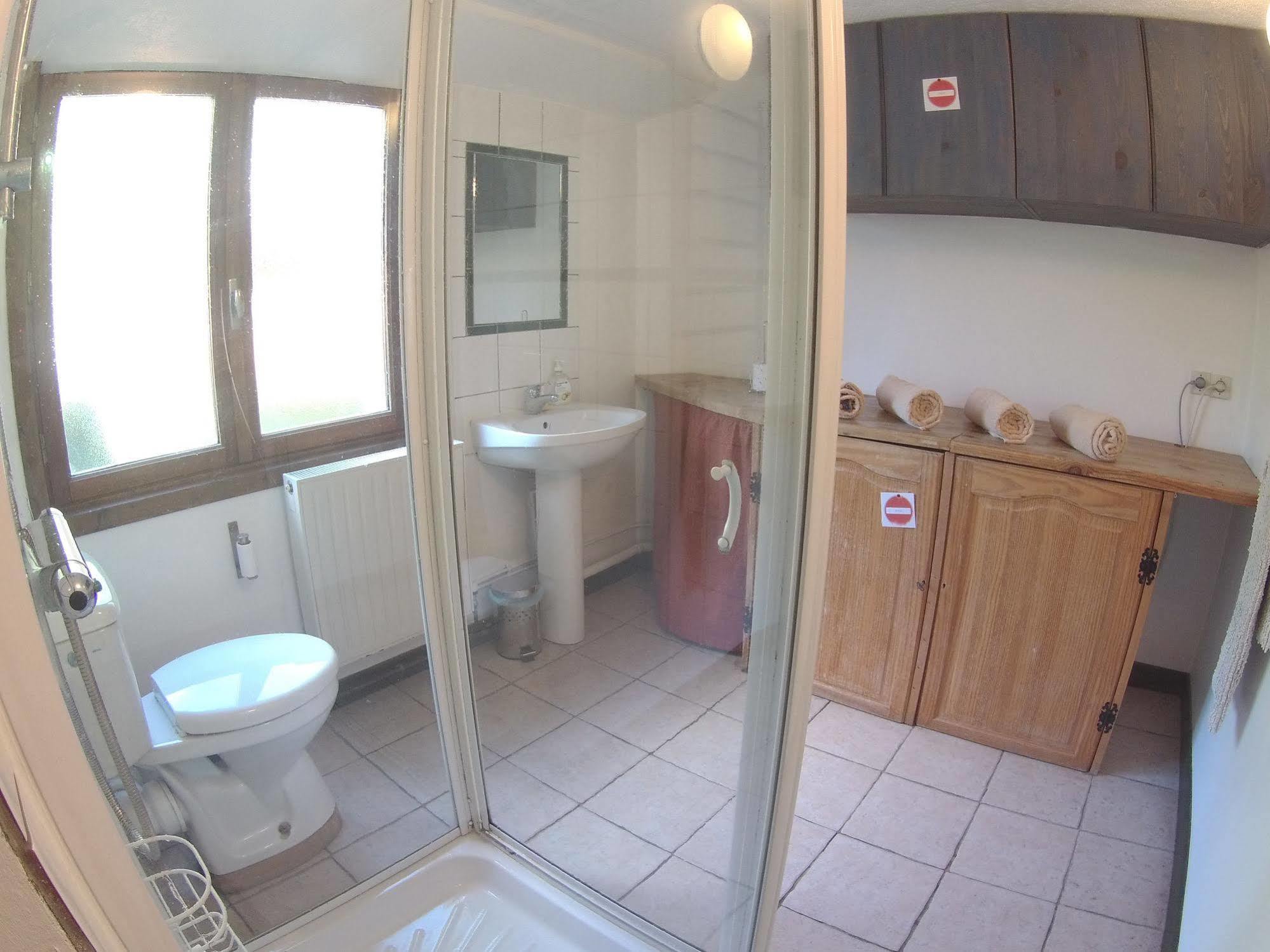 Les Frenes Bed & Breakfast