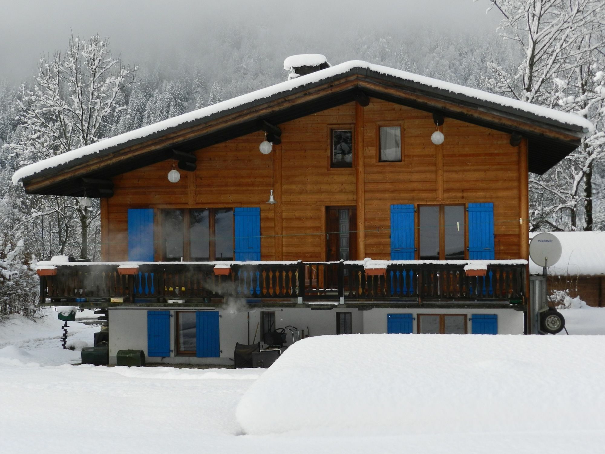 Les Frenes Bed & Breakfast *